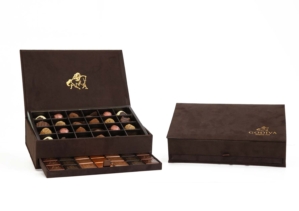 Godiva Luxury Royal Chocolate Box Brown Medium