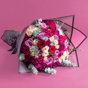 Mixed Sweetheart Roses Bouquet