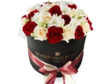 Red flowers & Peach flowers in Round Box