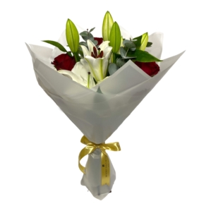 White Lilies & Red Roses in 'Love Note'