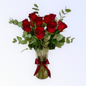 Red Roses in Hollywood Vase